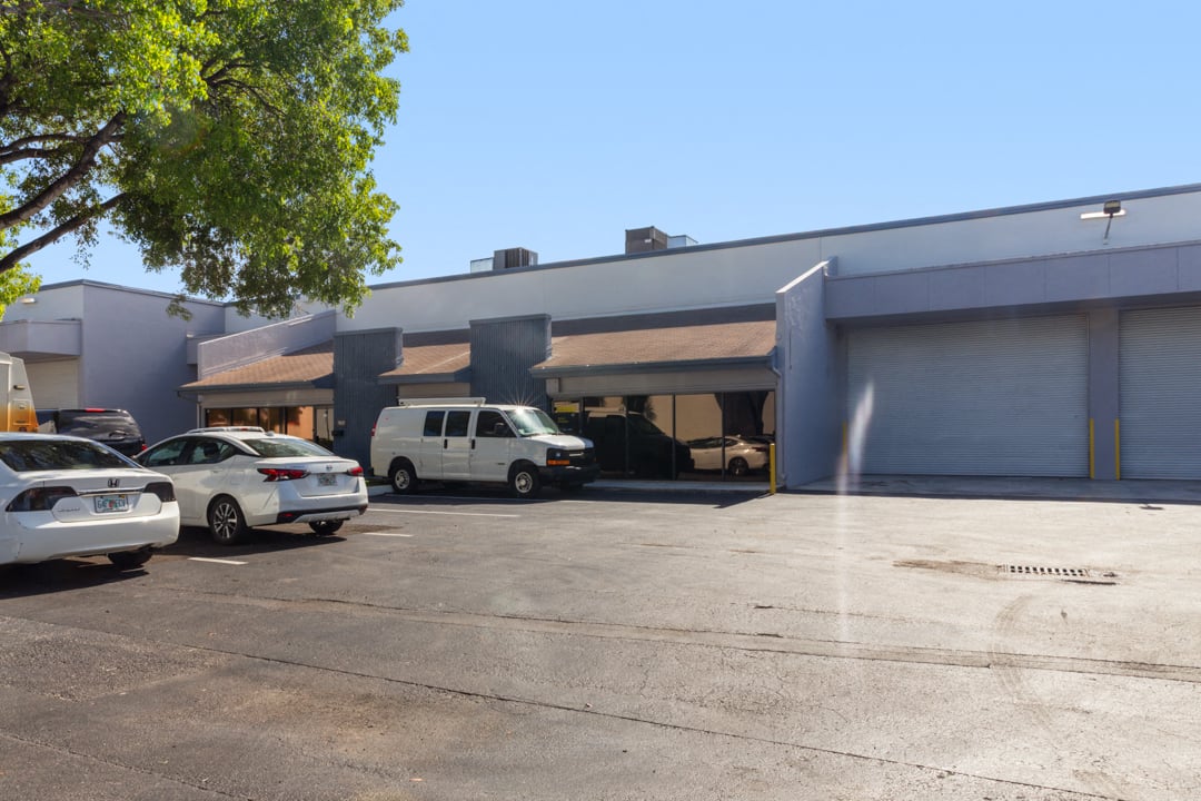 16,627 SF Industrial Space in Doral, FL Photo